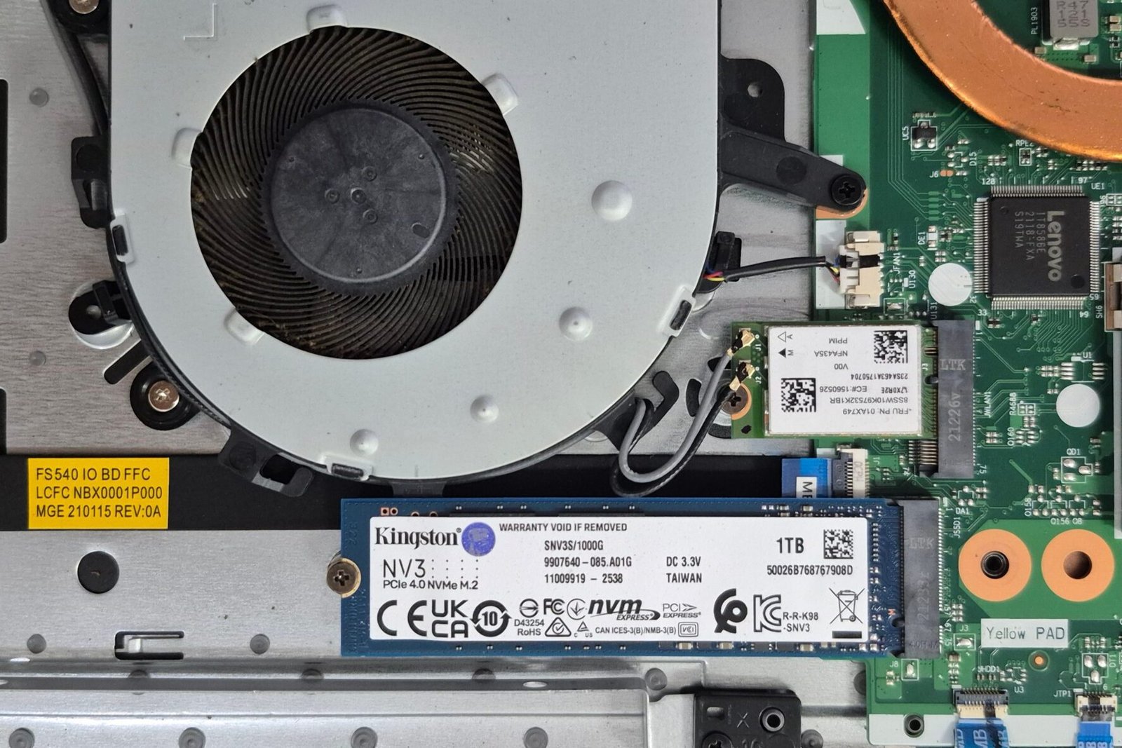Instalação de SSD (Aumento de Velocidade) Instalação de SSD (Aumento de Velocidade)